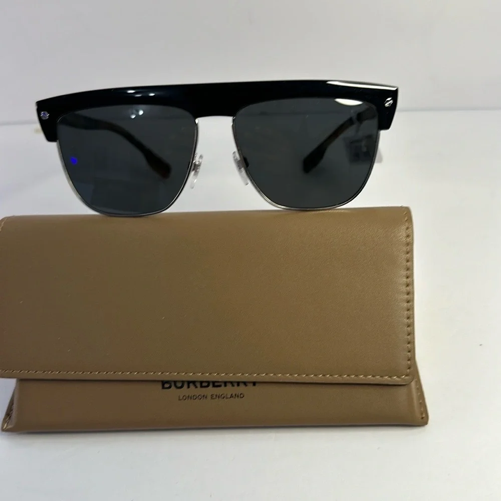 New - Authentic Burberry Sunglasses Men's William B-4325 3757/87 Black/Brown 5…